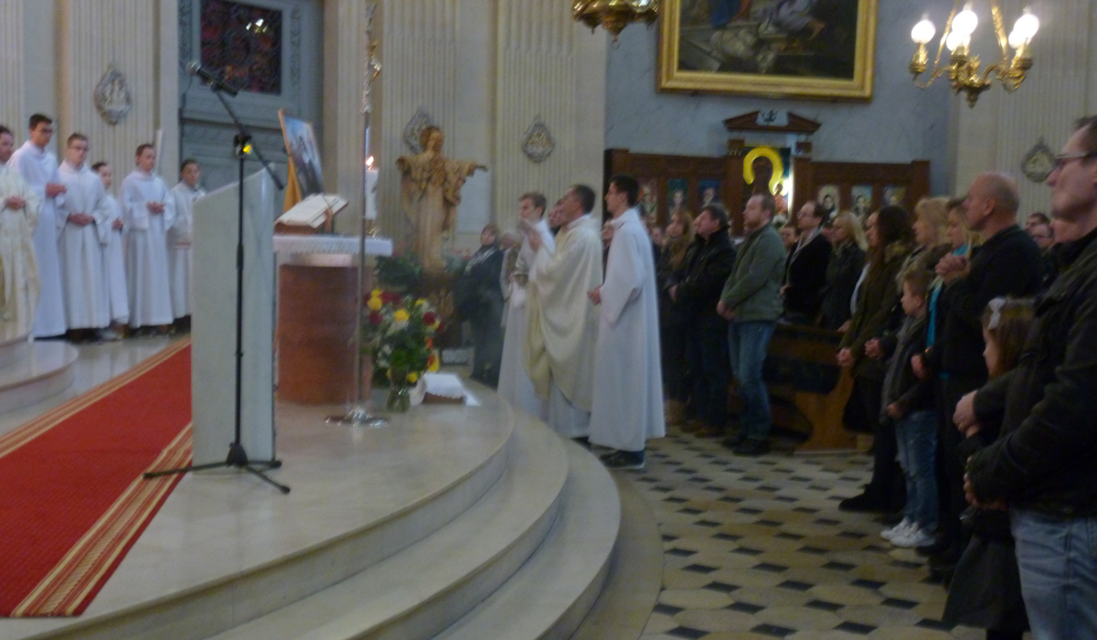 Dziękczynienie za dar beatyfikacji Matki Klary Szczęsnej w Paryżu