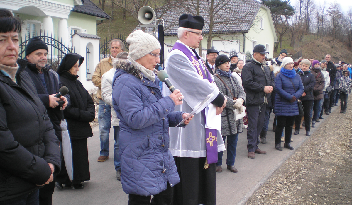 Wielkopostne Zamyślenia pod Krzyżem w Korczynie