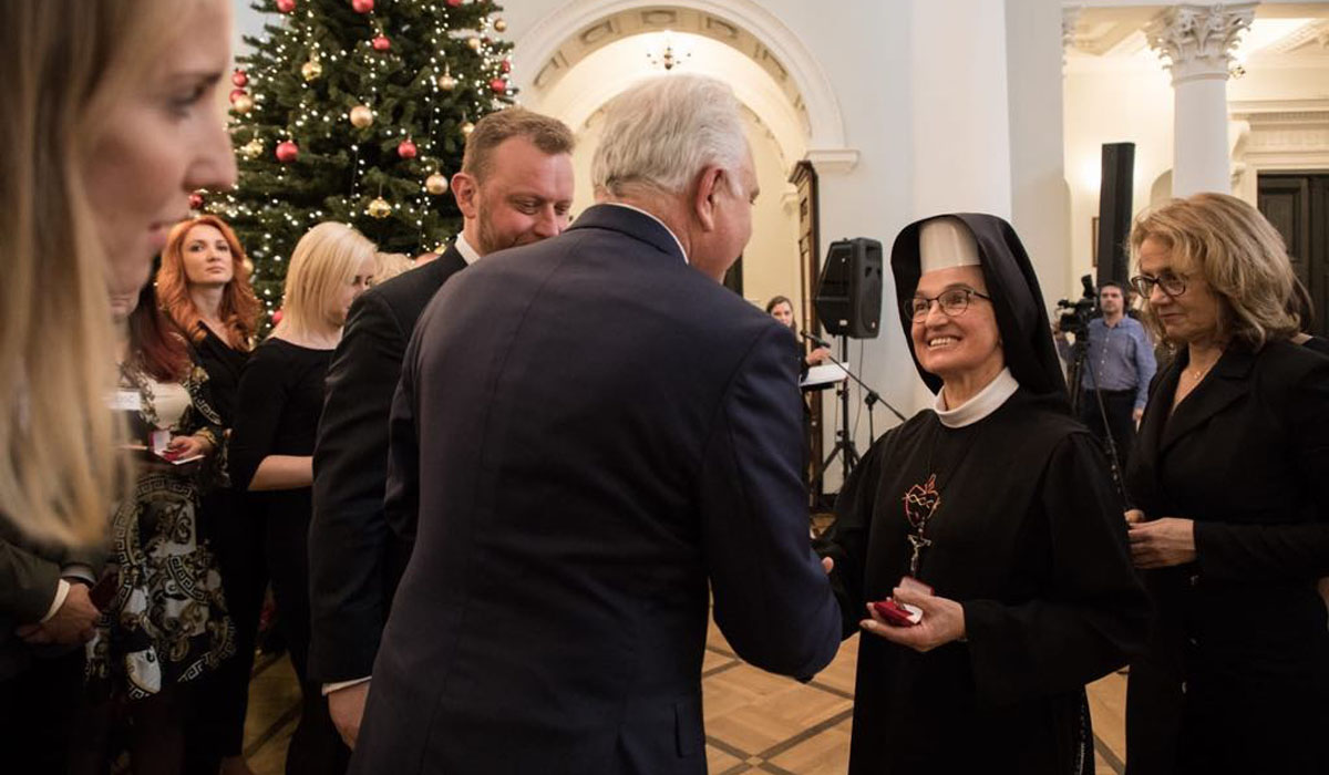 Odznaka honorowa Za zasługi dla ochrony zdrowia dla s. Haliny Satowskiej