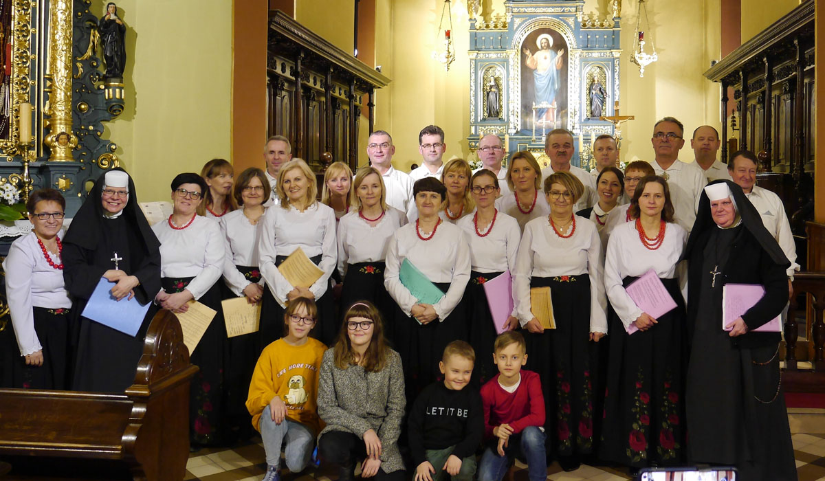 Koncert Chóru Misericordia z Tylmanowej w kościele Sióstr Sercanek
