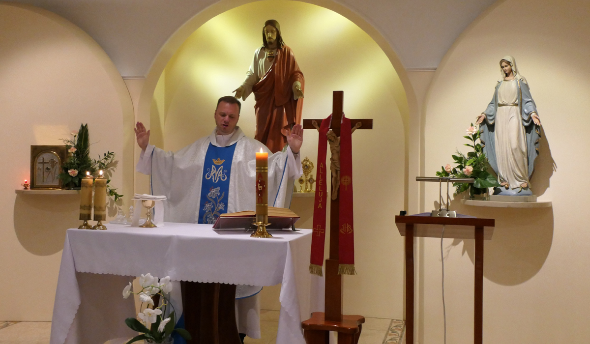 Maj w Bursie im. bł. Matki Klary Szczęsnej w Krakowie