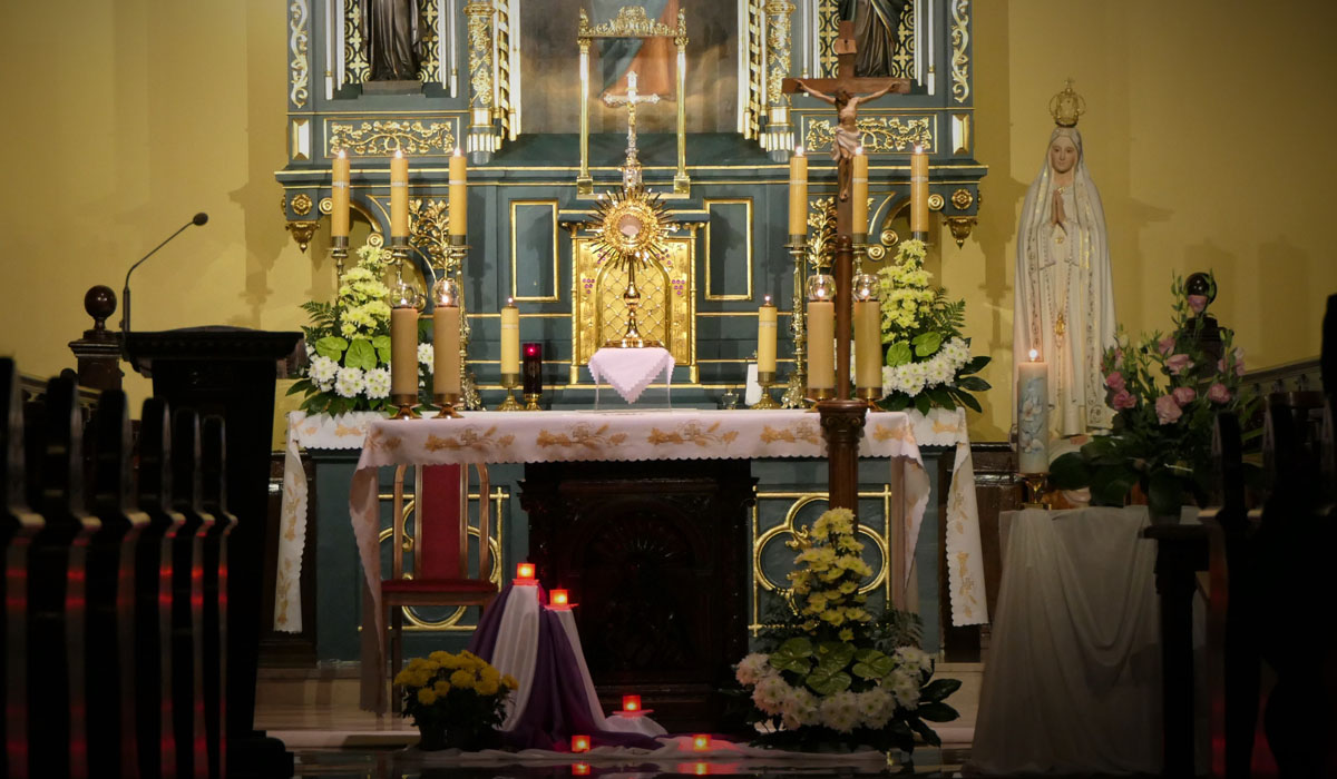Wieczór Uwielbienia Serca Bożego poprzez Niepokalane Serce Maryi