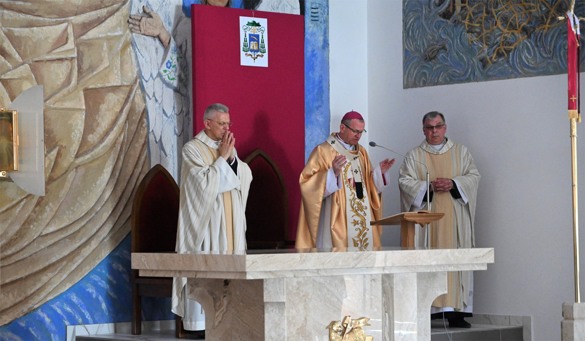 Konsekracja kościoła pw. św. J.S. Pelczara w Gdyni-Wiczlinie