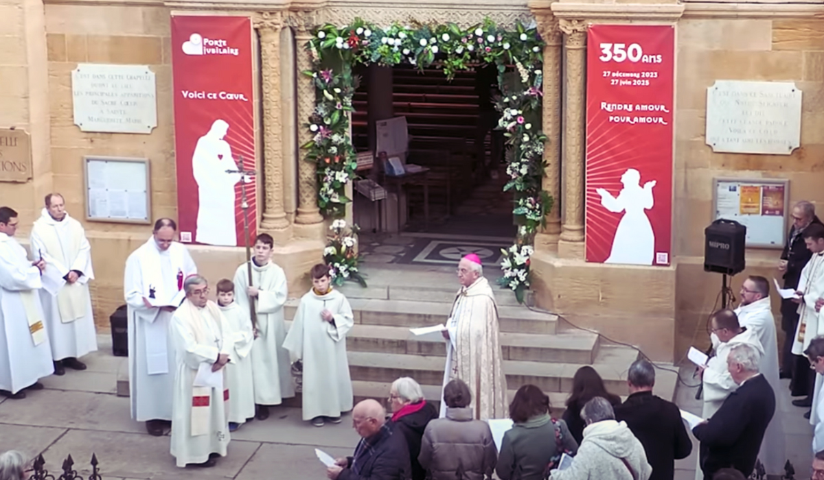 Otwarcie jubileuszu 350-lecia objawień Serca Jezusowego w Paray-le-Monial we Francji