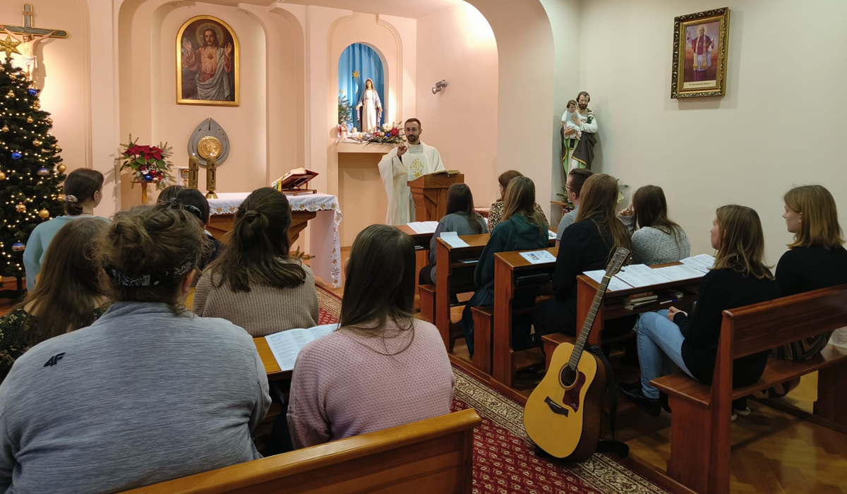 Rekolekcje sylwestrowe Młodzieży Rodziny Sercańskiej w Bieczu